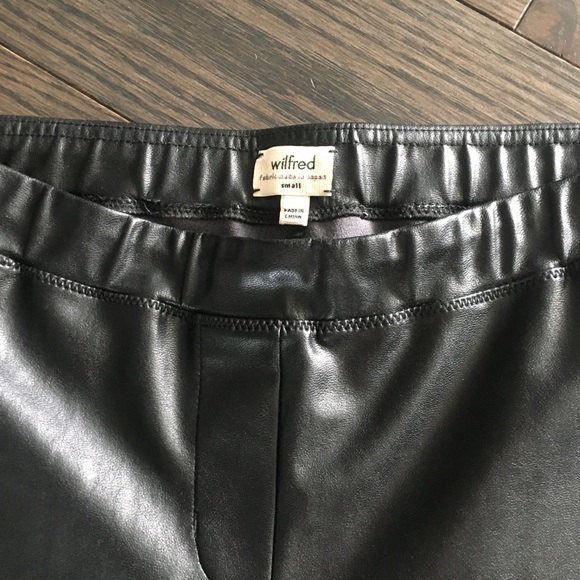 Aritzia faux leather legging Small - Picture 2 of 3